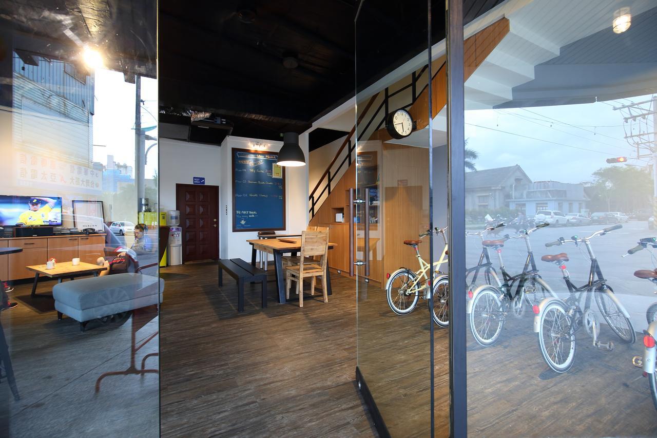 View Hostel Hualien stad Exteriör bild